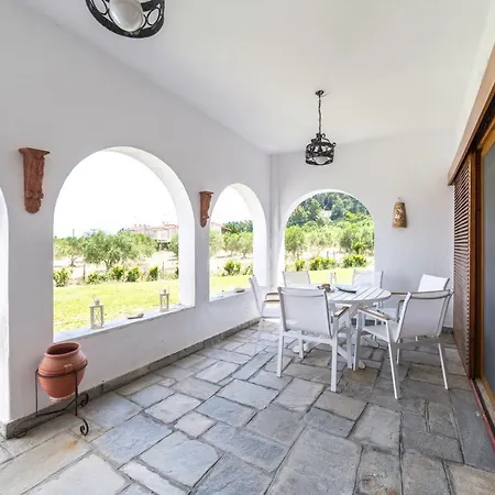 Exceptional Beach House Vakantiehuis Polychrono